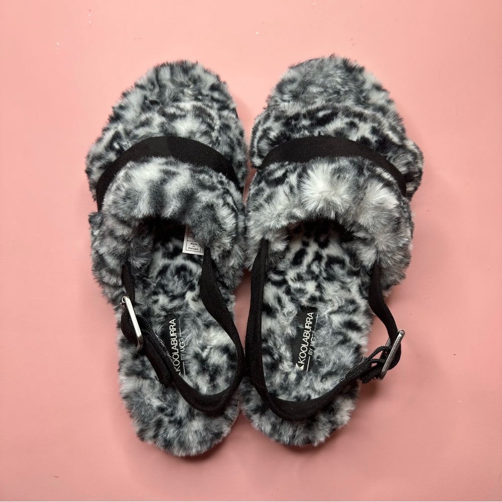 Koolaburra Ugg White & Black Snow Leopard Cheetah Slides - Picture 3 of 13
